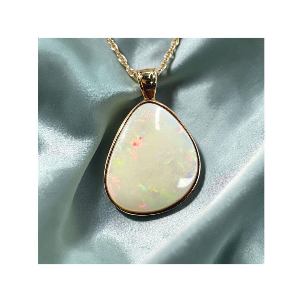 VINTAGE- 10K Gold -Natural Opal Necklace -19"- Boulder Opal -Solitaire - 1.4g